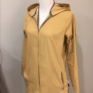 Patagonia women light brown trench coat